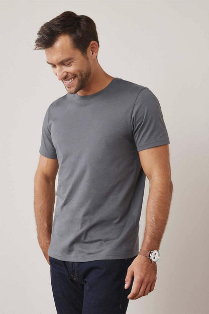 Polo Republica Men's Essentials Premium Tee Shirt